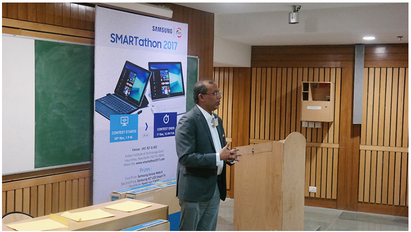 Dr. Kaushik Saha, CTO at SRI-D, addressing participants at the start of the event